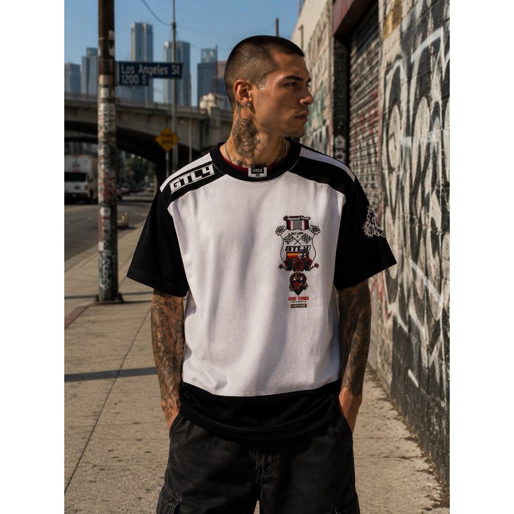 GTL4 Men's Graphic T-Shirt Med White NWT Urban Streetwear Speed Trap Hole Shot